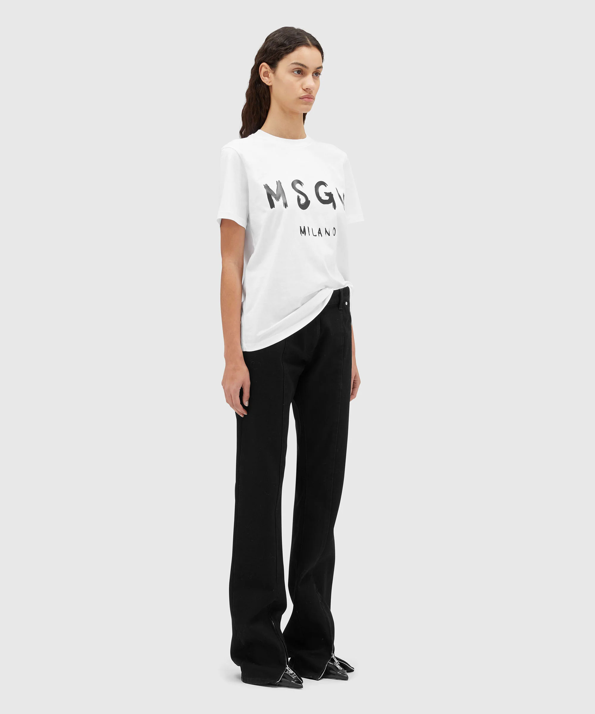 Cotton T-shirt in solid colour with logo - Image 4