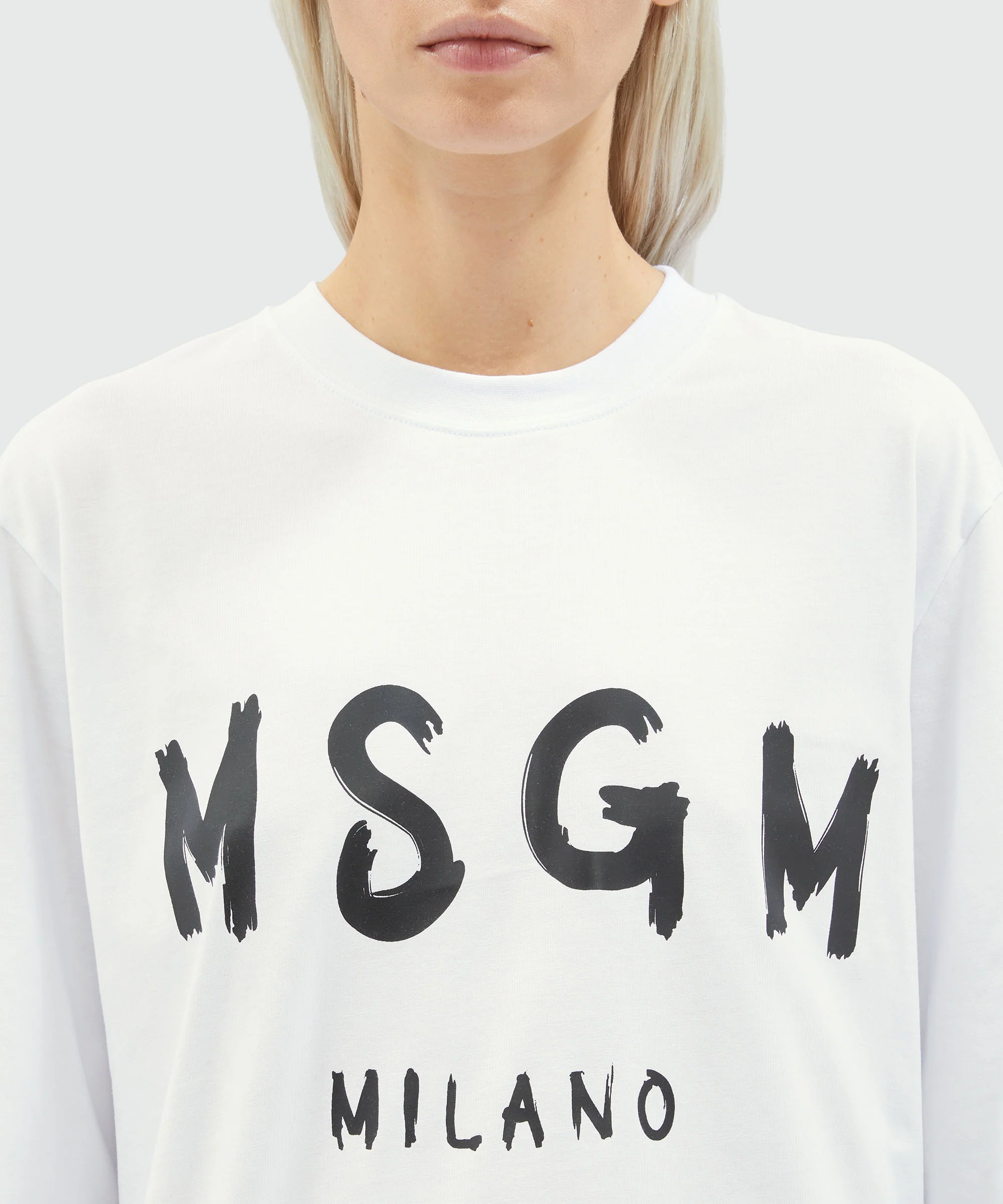 White jersey T-shirt with black brushstroke logo - Image 5